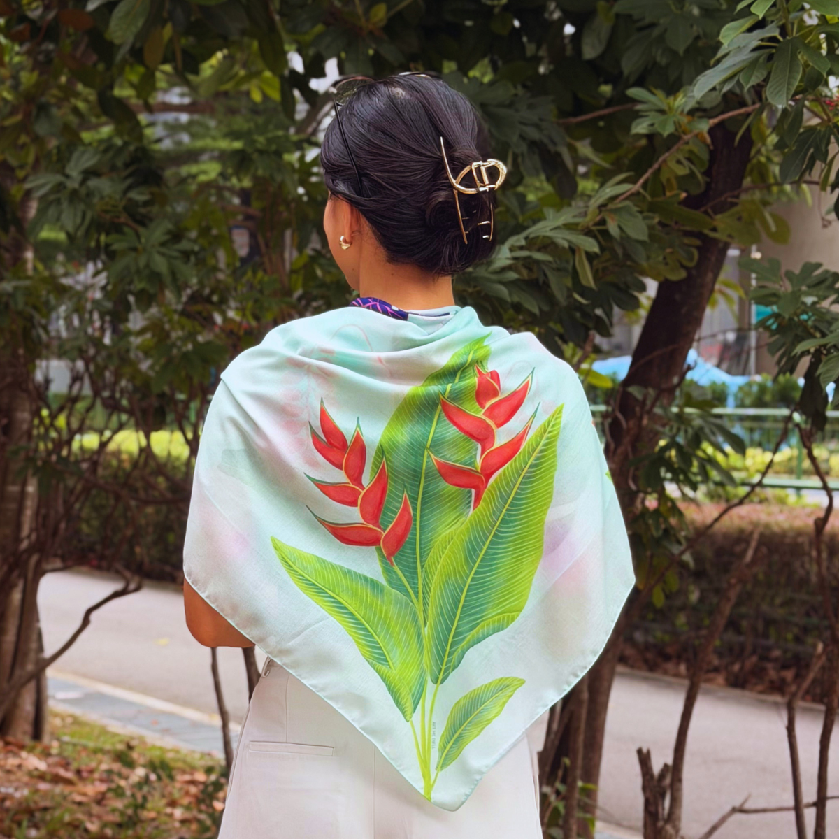 Heliconia Dream 110x110 cm Square Scarf