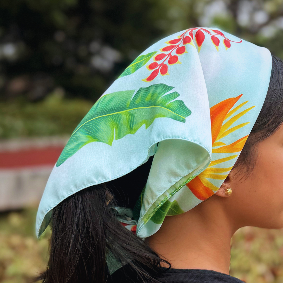 Heliconia Dream 70x70 cm Square Scarf