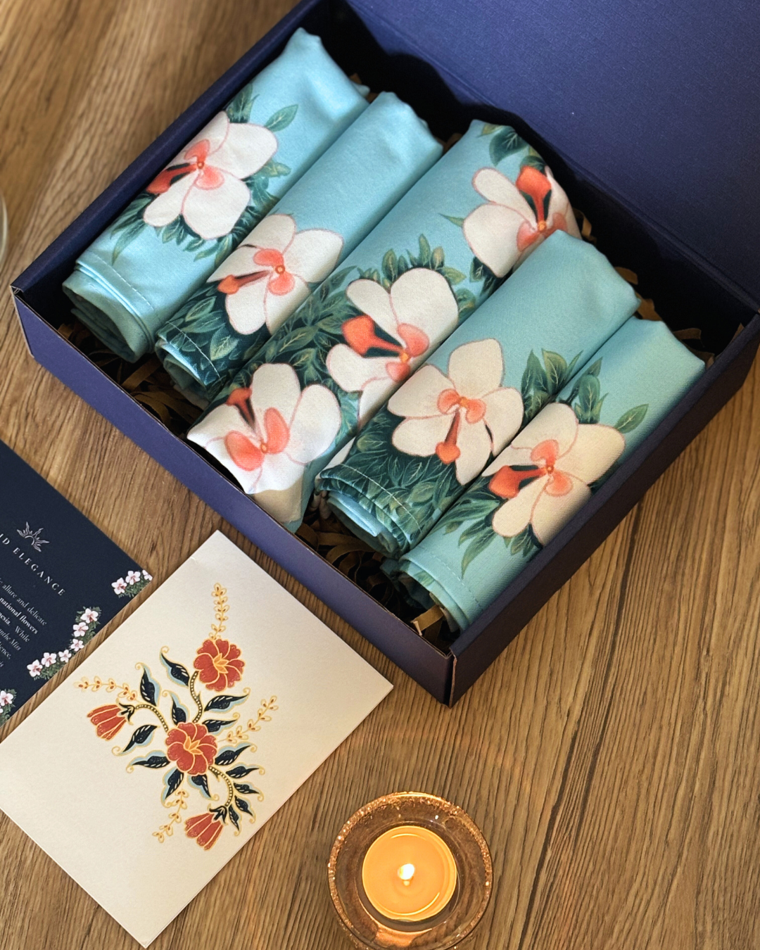 Orchid Elegance Gift Set - Placemats (4) & Table Runner